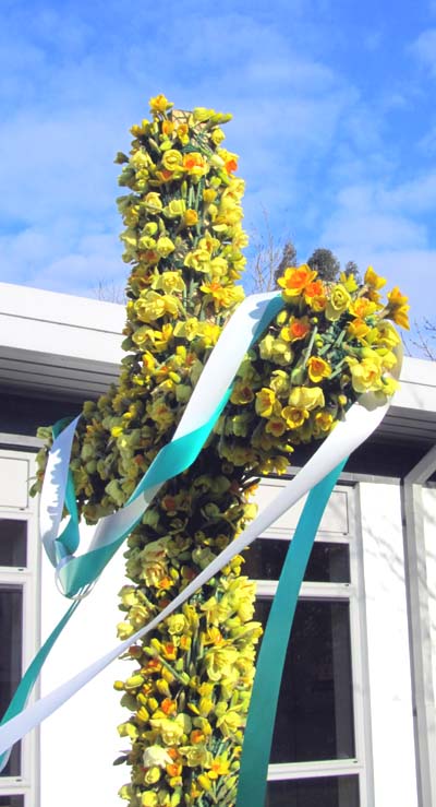 The Christ Church cross decorated with flowers at Easter