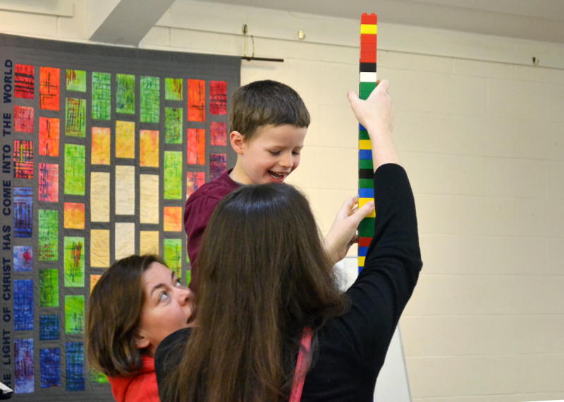 Building a tower of Lego bricks