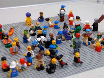A Lego crowd of (nearly) 5000 enjoying a feast provided by Jesus