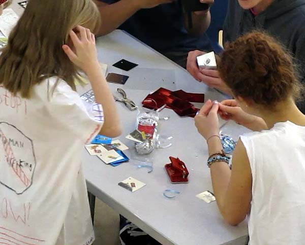 Making gift tags to be sold in aid of the campaign