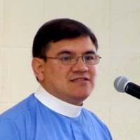 Walter Barrientos preaches in Christ Church